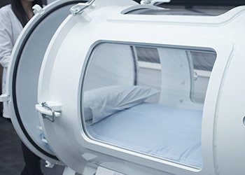 Hyperbaric oxygen therapy treatments improve oxygen supply, and improve cellular conditions which reduces the risk of cancerous growth