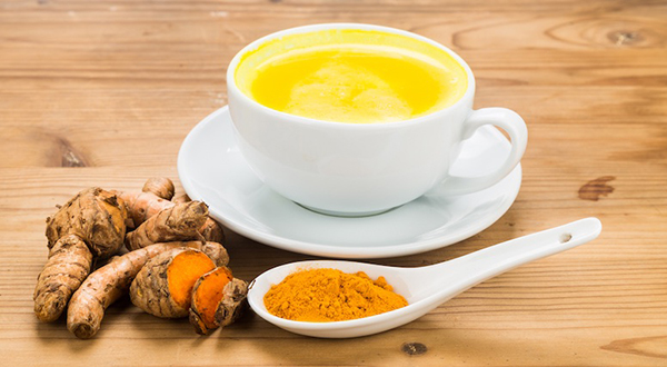 How to Make Turmeric Tea Part of Your Anti-Cancer Diet (Recipe)