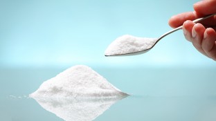5 Artificial Sweeteners & Flavor Enhancers That Increase Your Risk of Cancer