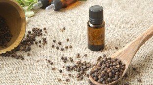 The Surprising Health Benefits of Black Pepper Essential Oil