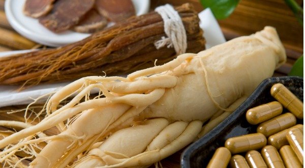 Heal Your Body With Ginseng (+ 9 Health Benefits)