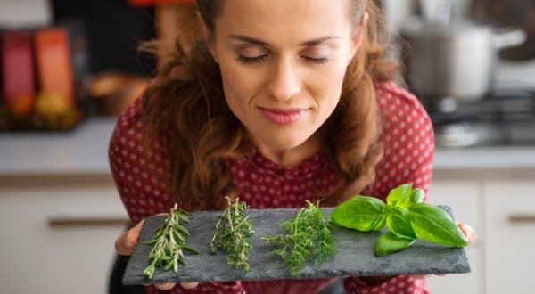 The Healing Garden: Top 10 Culinary Herbs for Preventing & Healing From Cancer