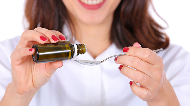 Is Ingesting Essential Oils Safe? (+ "Healthy 7-Up" Recipe)