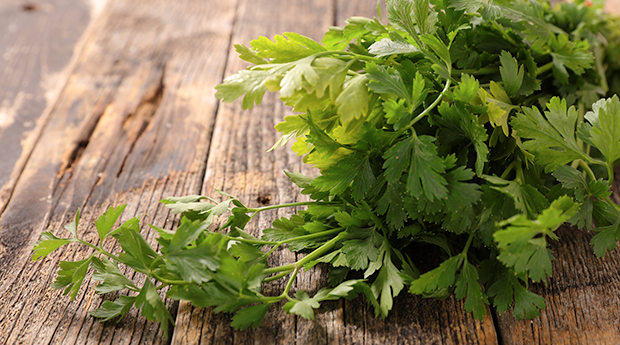 Health Benefits of Parsley: 3 Ways Parsley Reduces Your Cancer Risk